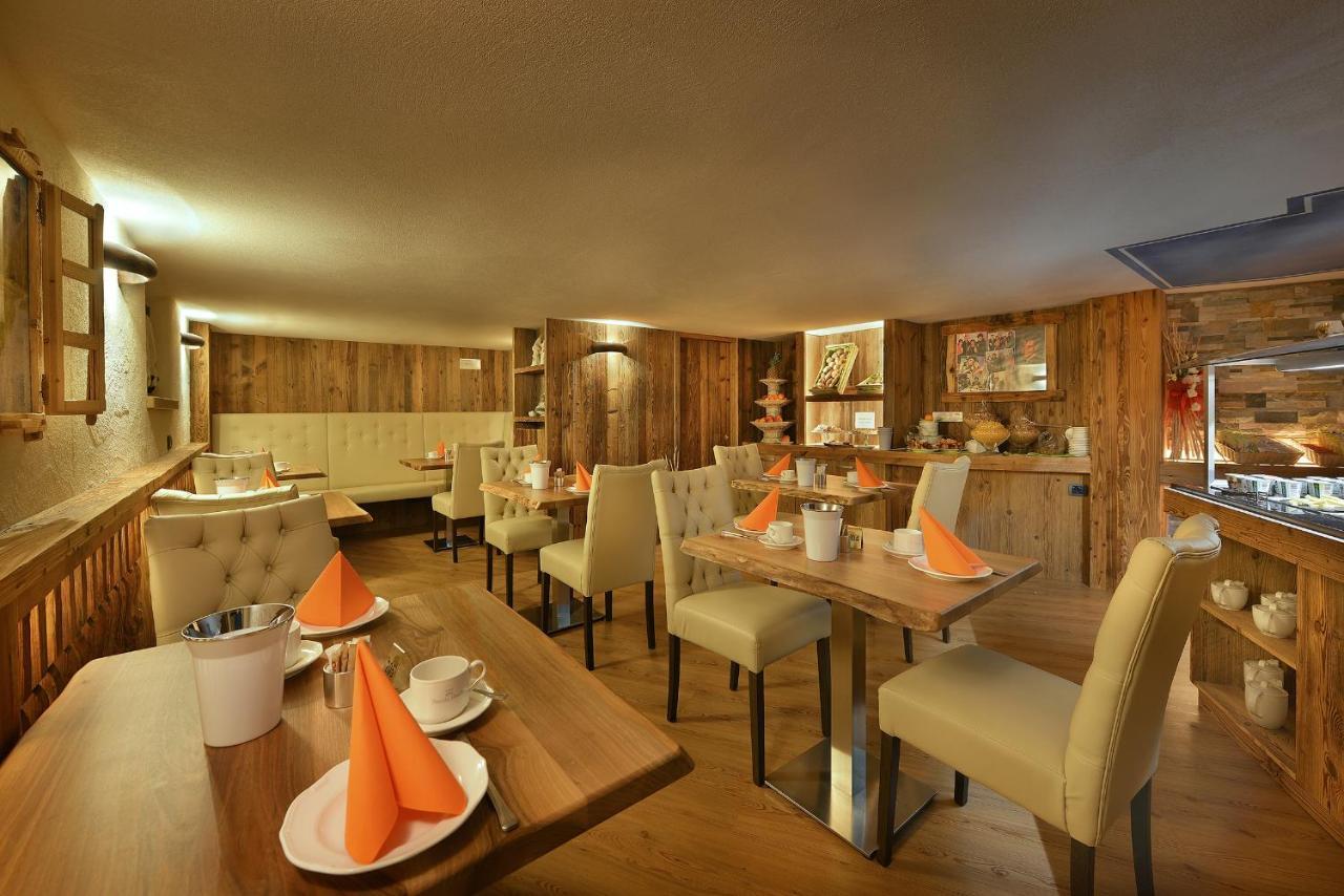 ליביניו Hotel Piccolo Mondo מראה חיצוני תמונה